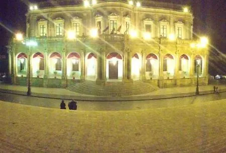 Comfortable House In With Air Conditioning On 30 M² * Noto